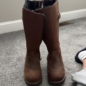 Women's Brown Winter Boots with Shearling Lining